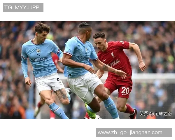 许志安足球之路:从球场新星到传奇教练的成长故事 许志安足球之路:从球场新星到传奇教练的成长故事