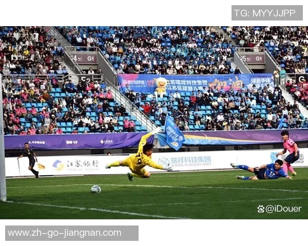 足球好运助力梦想成真让我们一起追逐绿茵场上的辉煌时刻 足球好运助力梦想成真让我们一起追逐绿茵场上的辉煌时刻